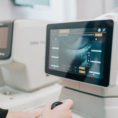 Advanced technology for quality eye care at Family Vision Optical